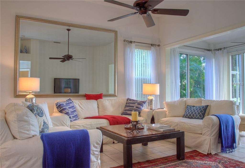 7911  WHITEBRIDGE GLN ,UNIVERSITY PARK,34201
