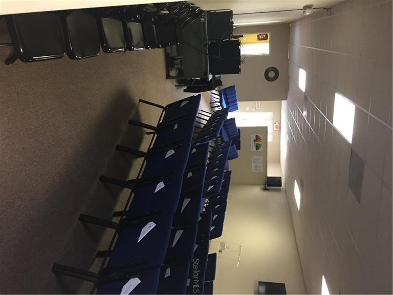 8025 E DR MARTIN LUTHER KING JR BLVD ,TAMPA,33619
