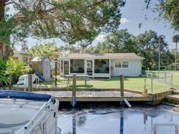 5241 ALPACA DR,WEEKI WACHEE,34607