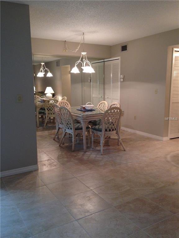 5662  GARDENS DR  #104,SARASOTA,34243