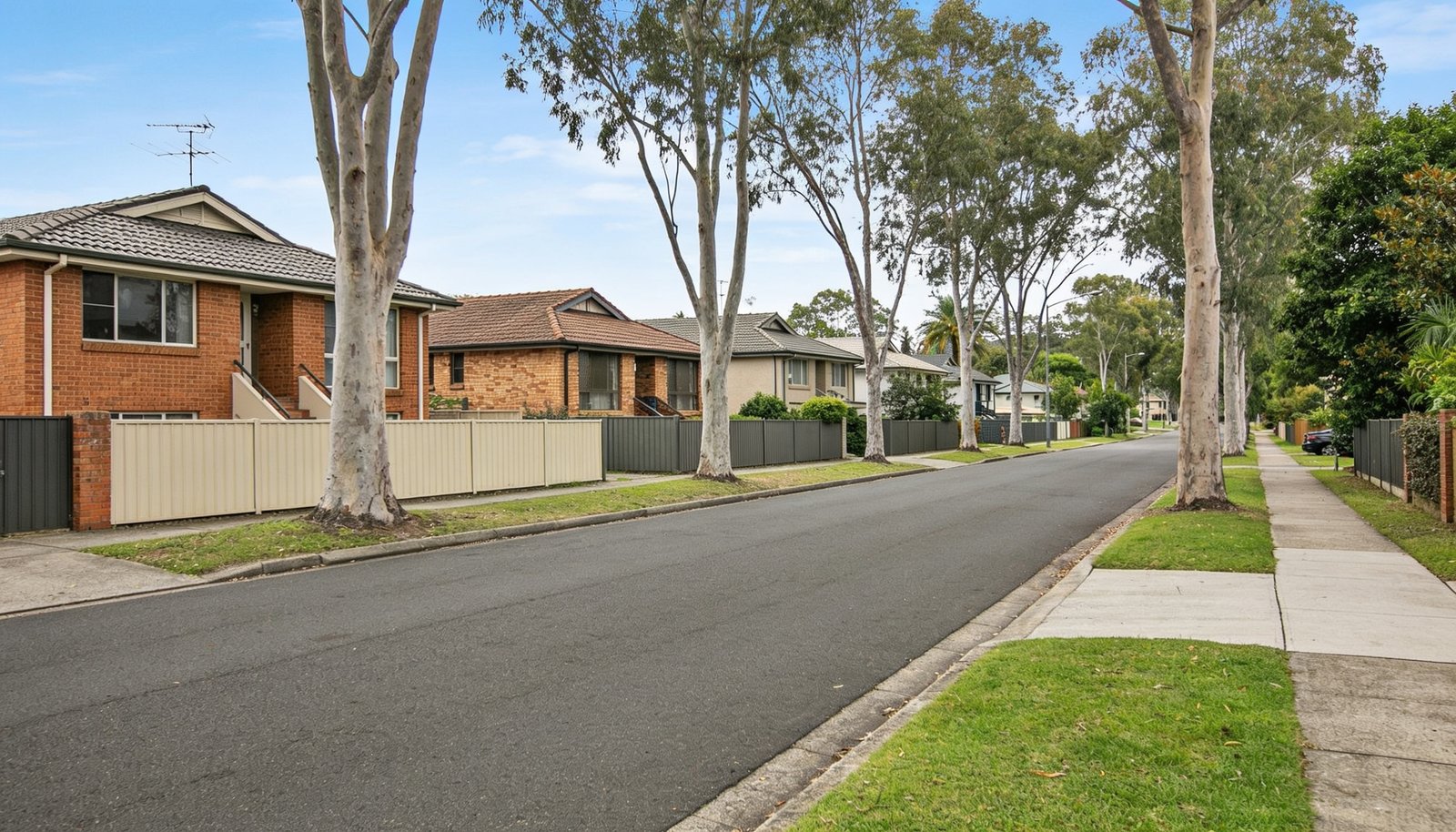 Parks and Playgrounds Around Sunnybank Hills
