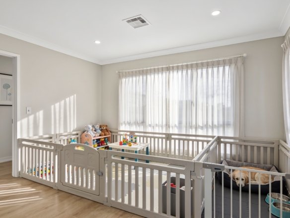 What are the best ways to keep pets and children separated in shared rooms